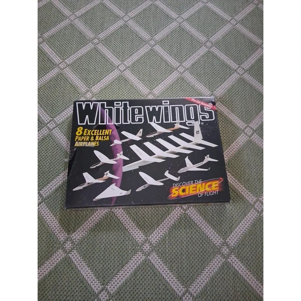 White Wings 8 Excellent Paper & Balsa Airplanes 1993 AG Industries Sealed